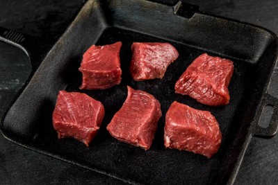 Свинина ошеек на шашлык 1 кг - купить в Екатериновке